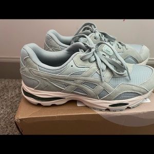 ASICS running shoe Gel-Mc Plus